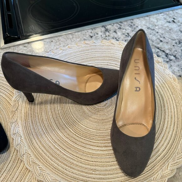 Shoe Collection! 5 Pair of Pumps! - Picture 6 of 7